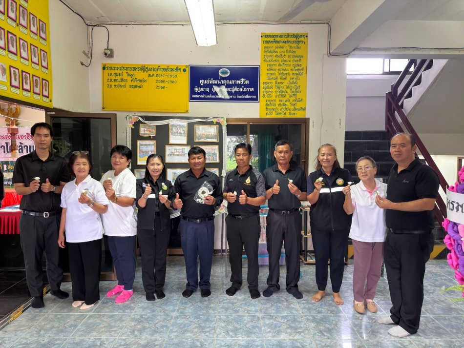 เทศบาลตำบลสันมะเค็ด จัดโครงการส่งเสริมอาชีพทำโคมล้านนา ให้กับโรงเรียนผู้สูงอายุ ✨